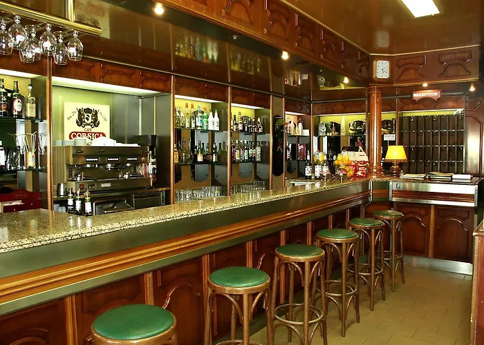 Le Dauphin 2* Ajaccio (Corsica)