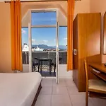 Hotel Le Dauphin 2*