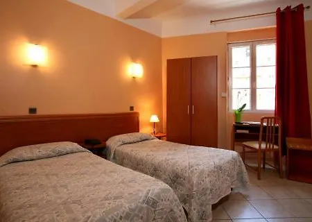 فندق Le Dauphin 2*