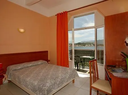 ホテル ル ドーファン