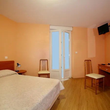 ル ドーファン アジャクシオ