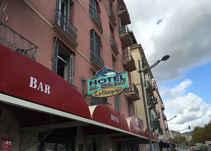Le Dauphin Szálloda 2*