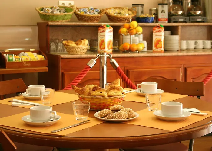 Le Dauphin 2* アジャクシオ