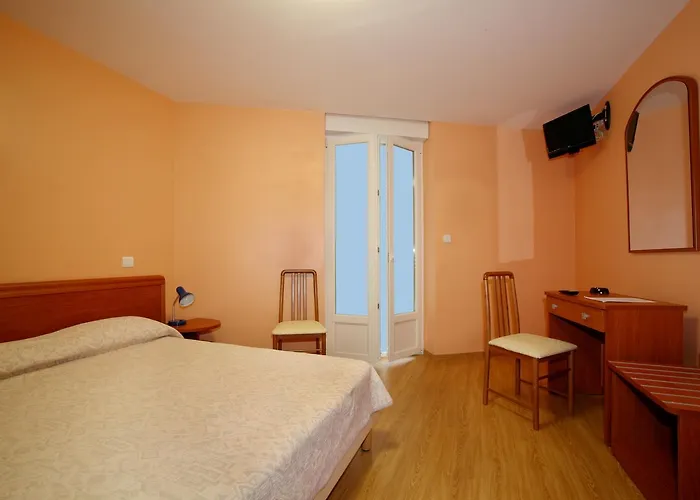 Le Dauphin アジャクシオ