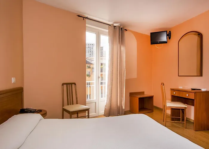 Le Dauphin ホテル アジャクシオ