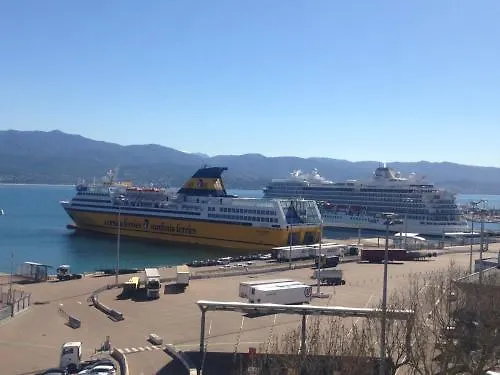 ホテル Le Dauphin 2*